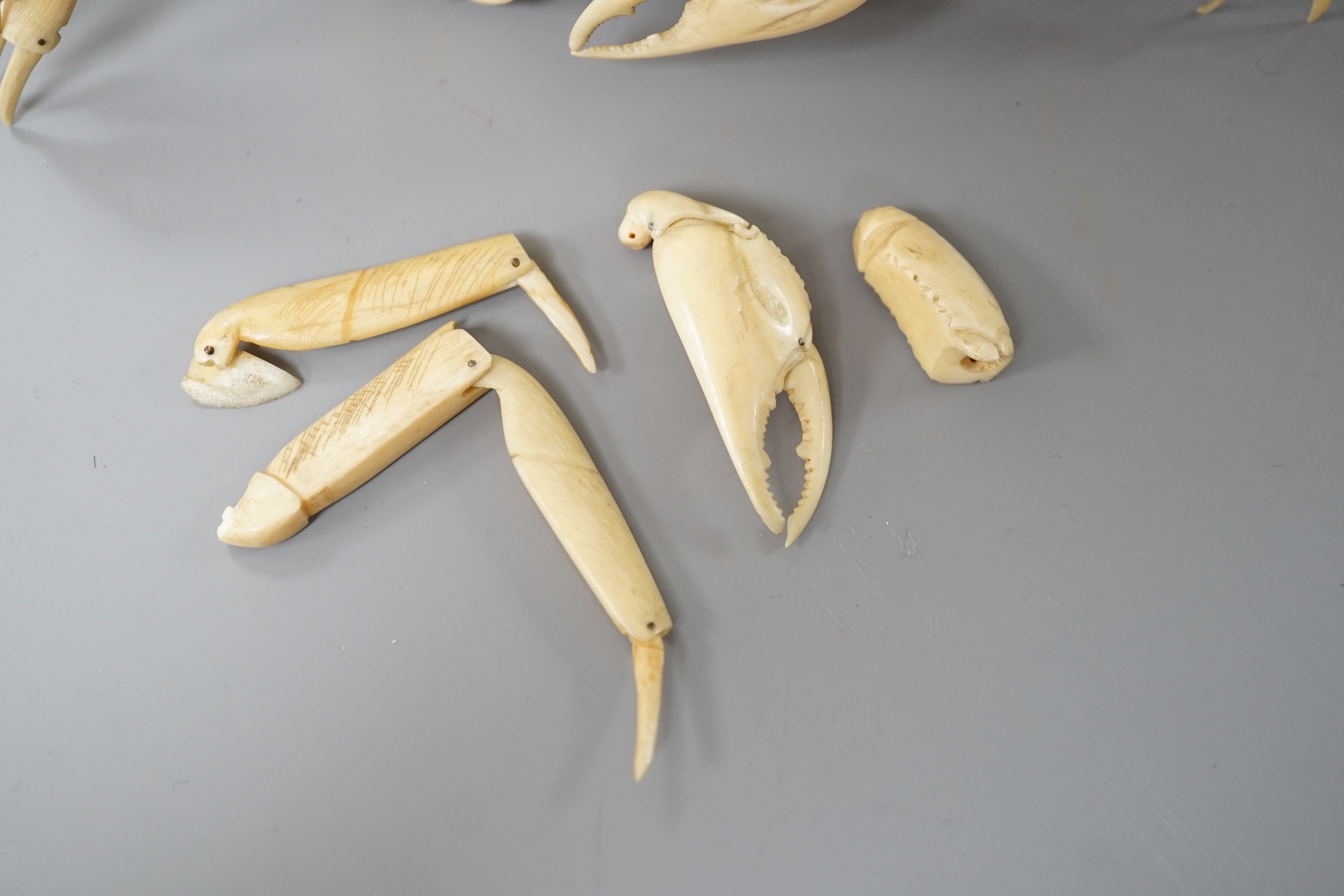 An early 20th century Japanese ivory articulated model of a crab, parts detached